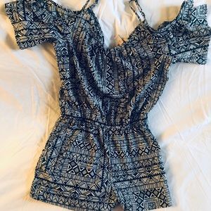 Black and White Jumper